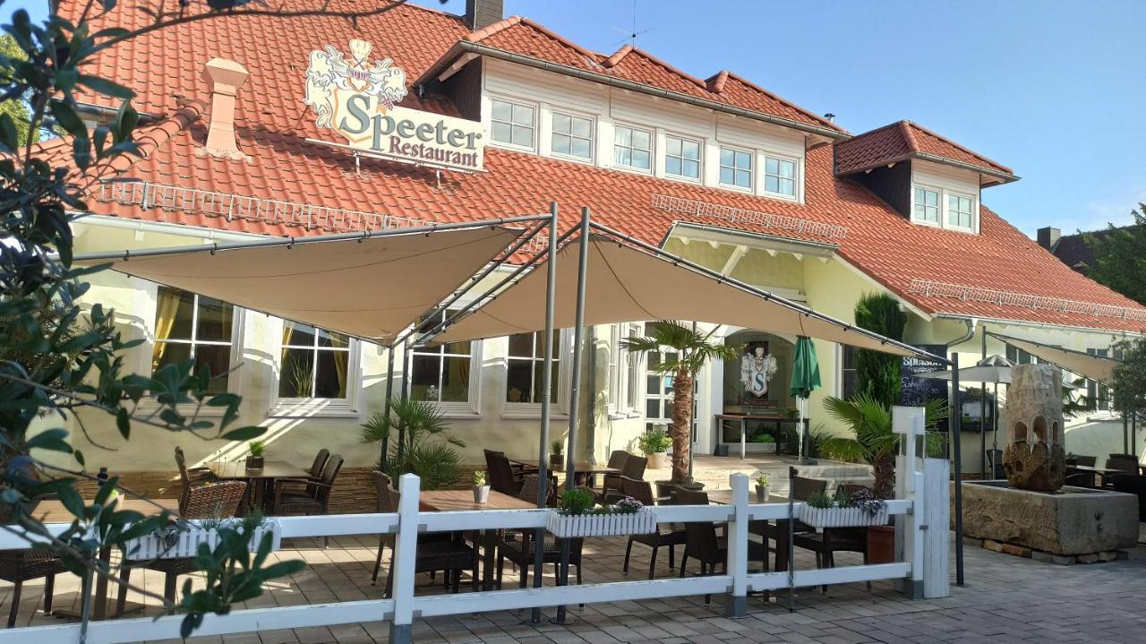 Hotel Speeter Вайзенхайм-ам-Берг Экстерьер фото